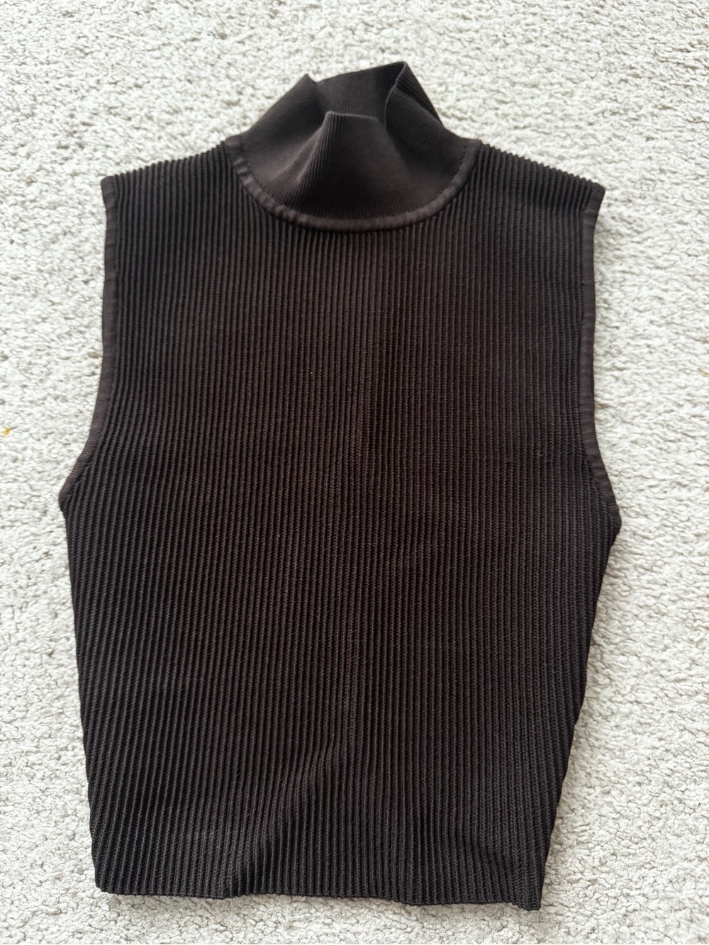 Aritzia brown mock neck top size XXS